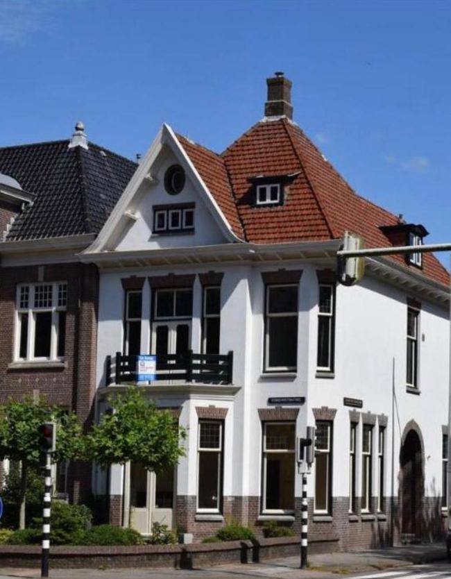 Romantische Stad Suite "Alora", Met Prive Parkeerplaats Alkmaar Extérieur photo
